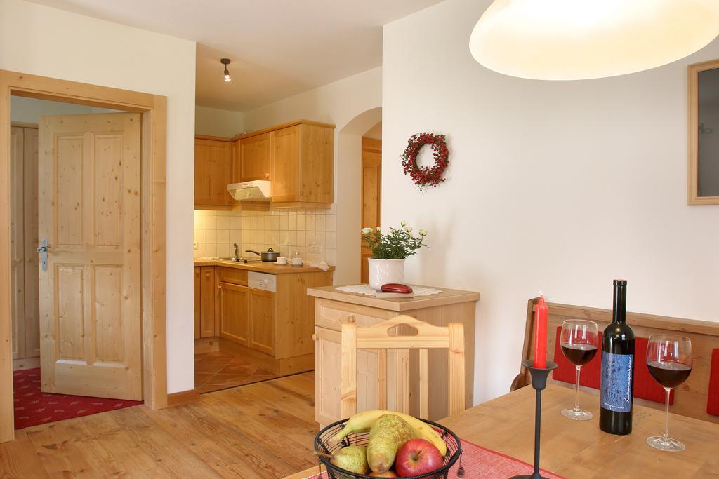 Neuhaushof Apartment Hollersbach im Pinzgau Room photo